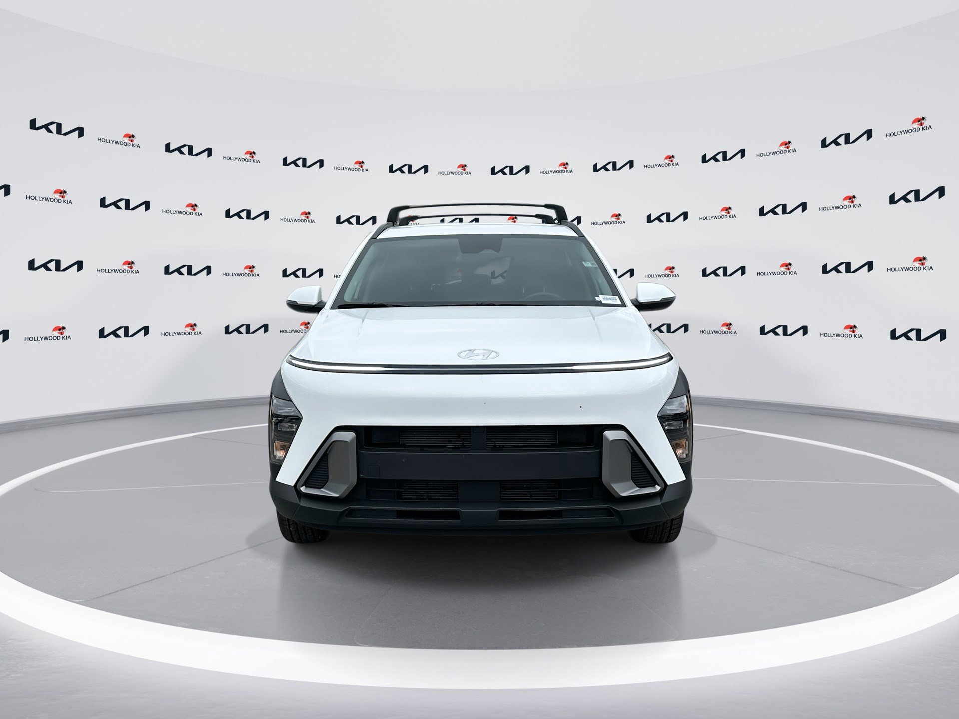 Used 2025 Hyundai Kona SEL image 3