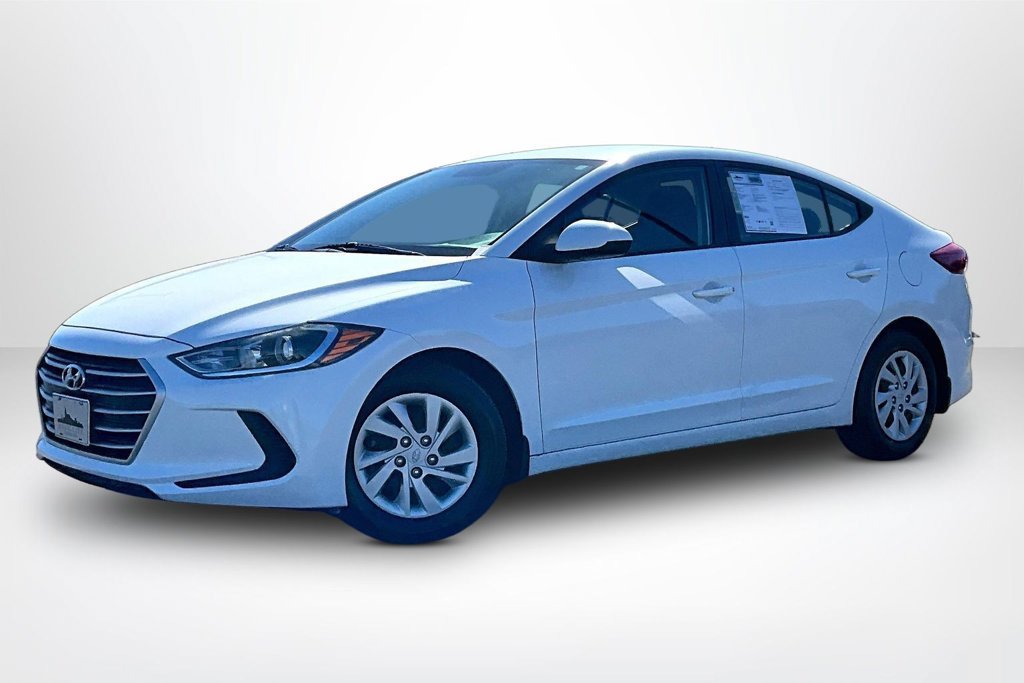 Used 2018 Hyundai Elantra SE FWD image 3
