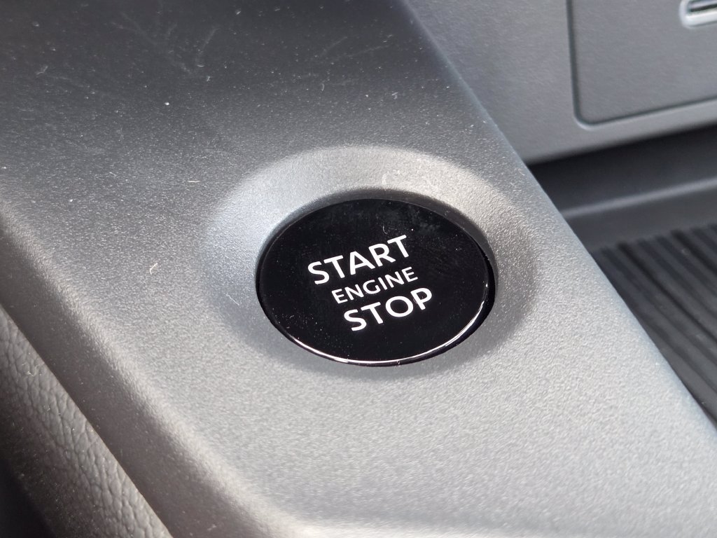 New 2026 Nissan Sentra SR w/ SR Premium Package FWD image 11