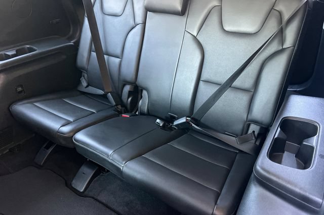 Used 2021 Kia Telluride EX w/ EX Premium Package AWD/4WD image 19