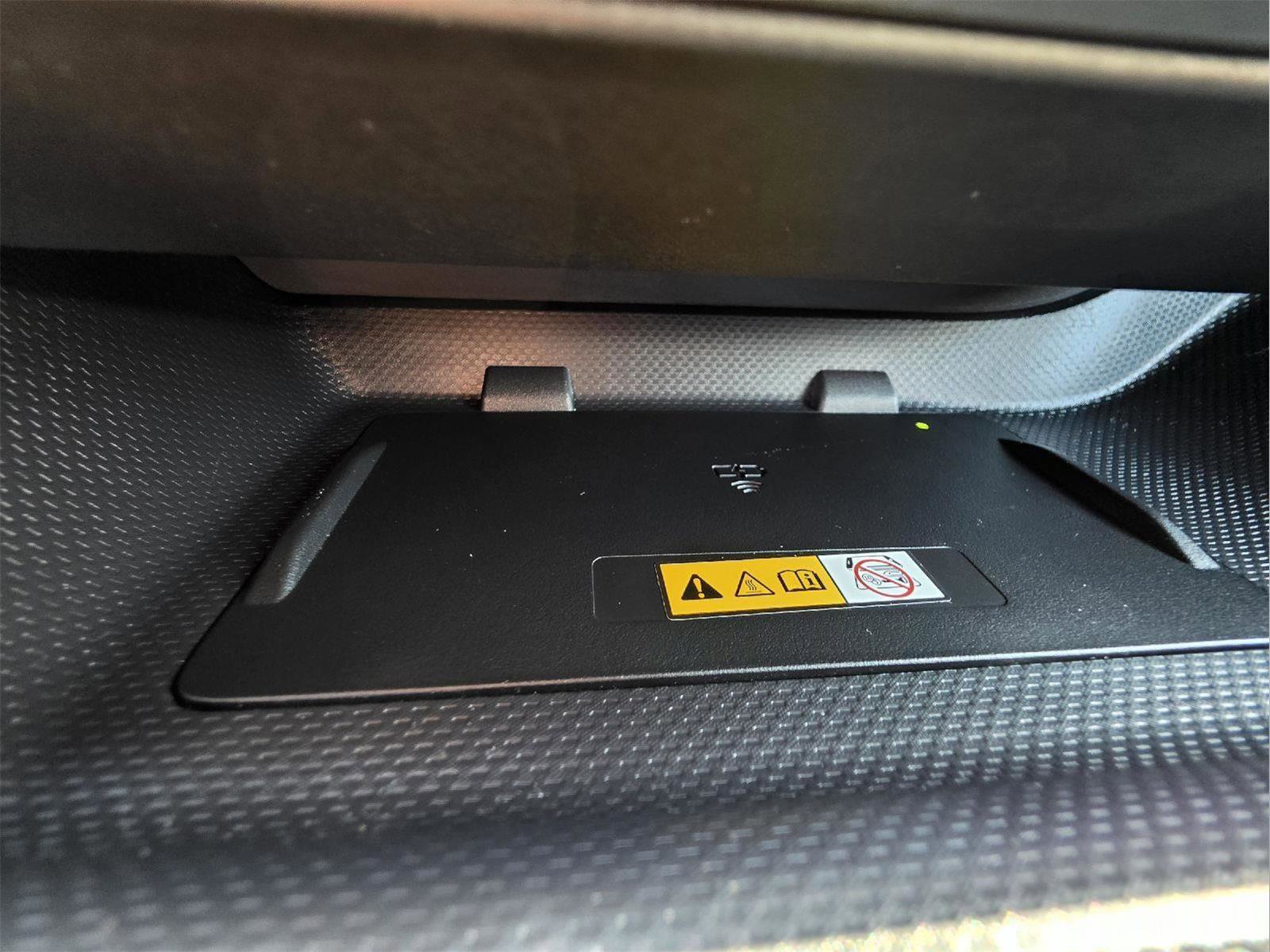 Used 2025 Toyota Highlander Platinum image 21