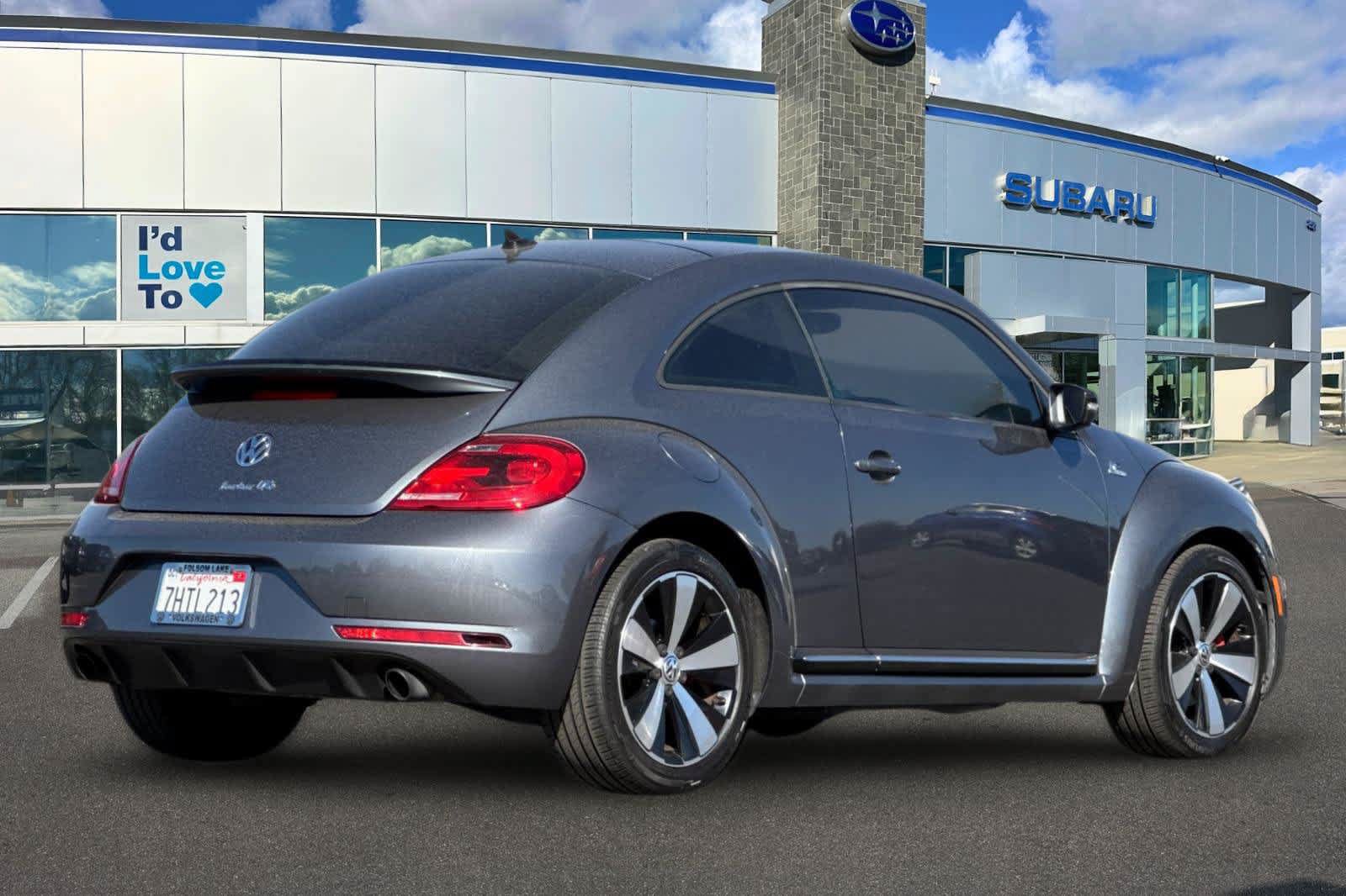Used 2014 Volkswagen Beetle R-Line FWD image 2