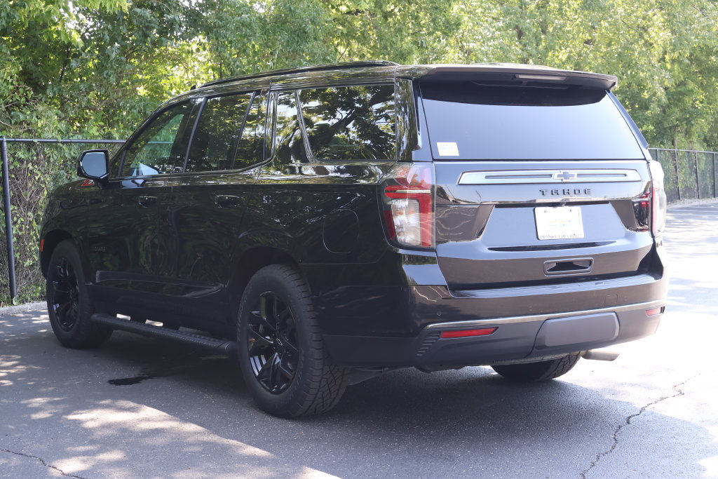 Certified 2022 Chevrolet Tahoe Z71 w/ Z71 Off-Road Package AWD/4WD image 8