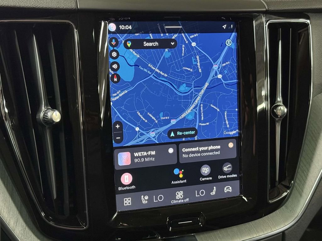 Used 2025 Volvo XC60 B5 Plus image 6