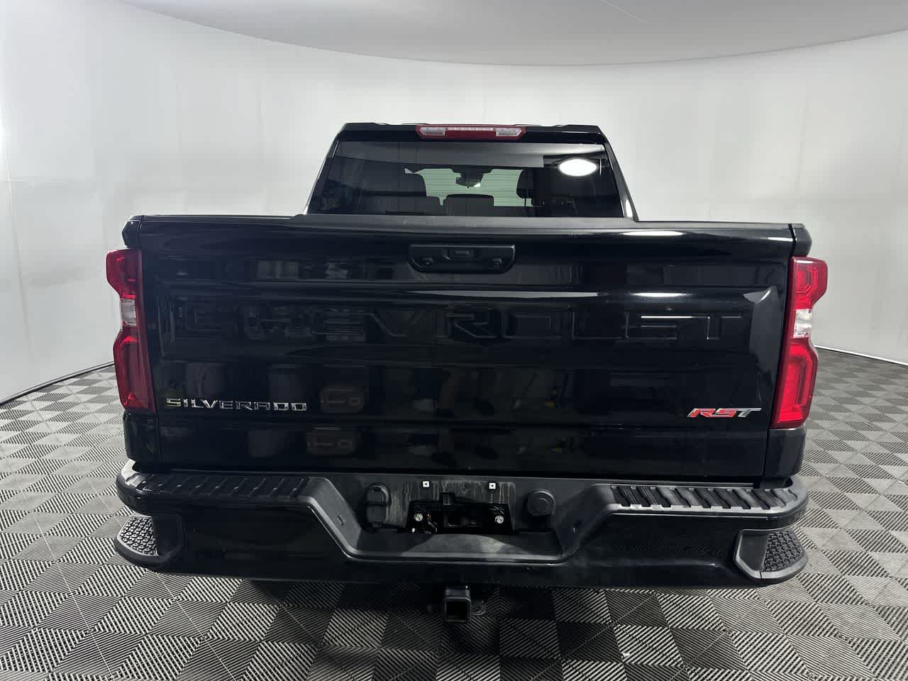 Used 2026 Chevrolet Silverado 1500 RST AWD/4WD image 7