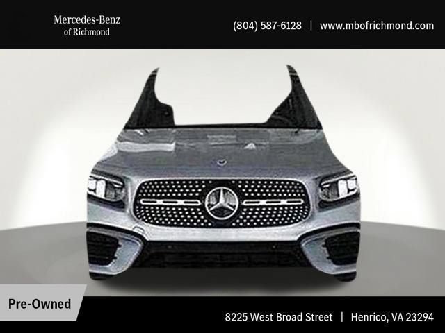Used 2025 Mercedes-Benz GLB 250 4MATIC image 7