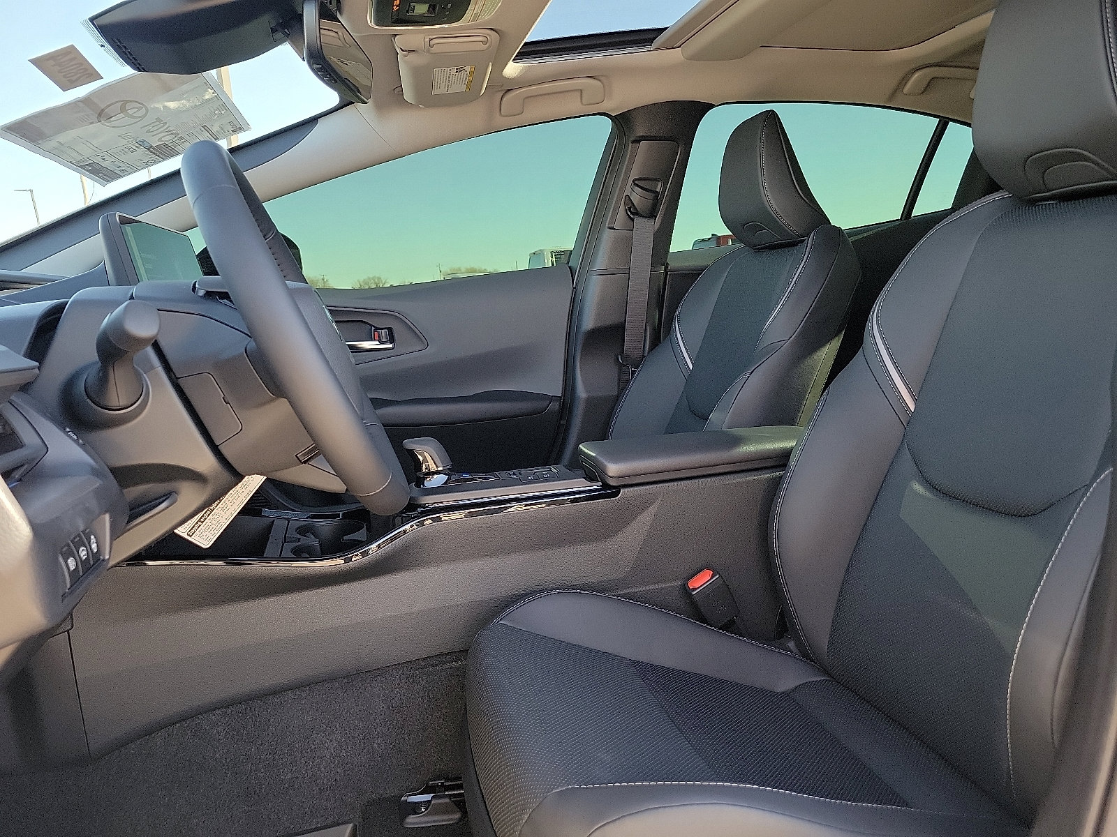 New 2026 Toyota Prius XLE FWD image 12