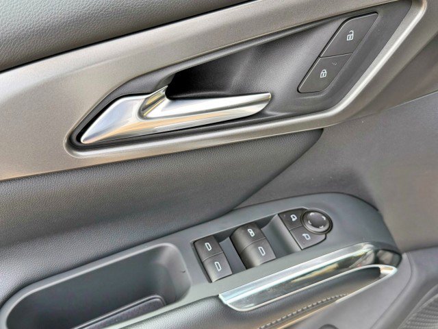 New 2026 Chevrolet Traverse LT w/ Driver Confidence Package image 11