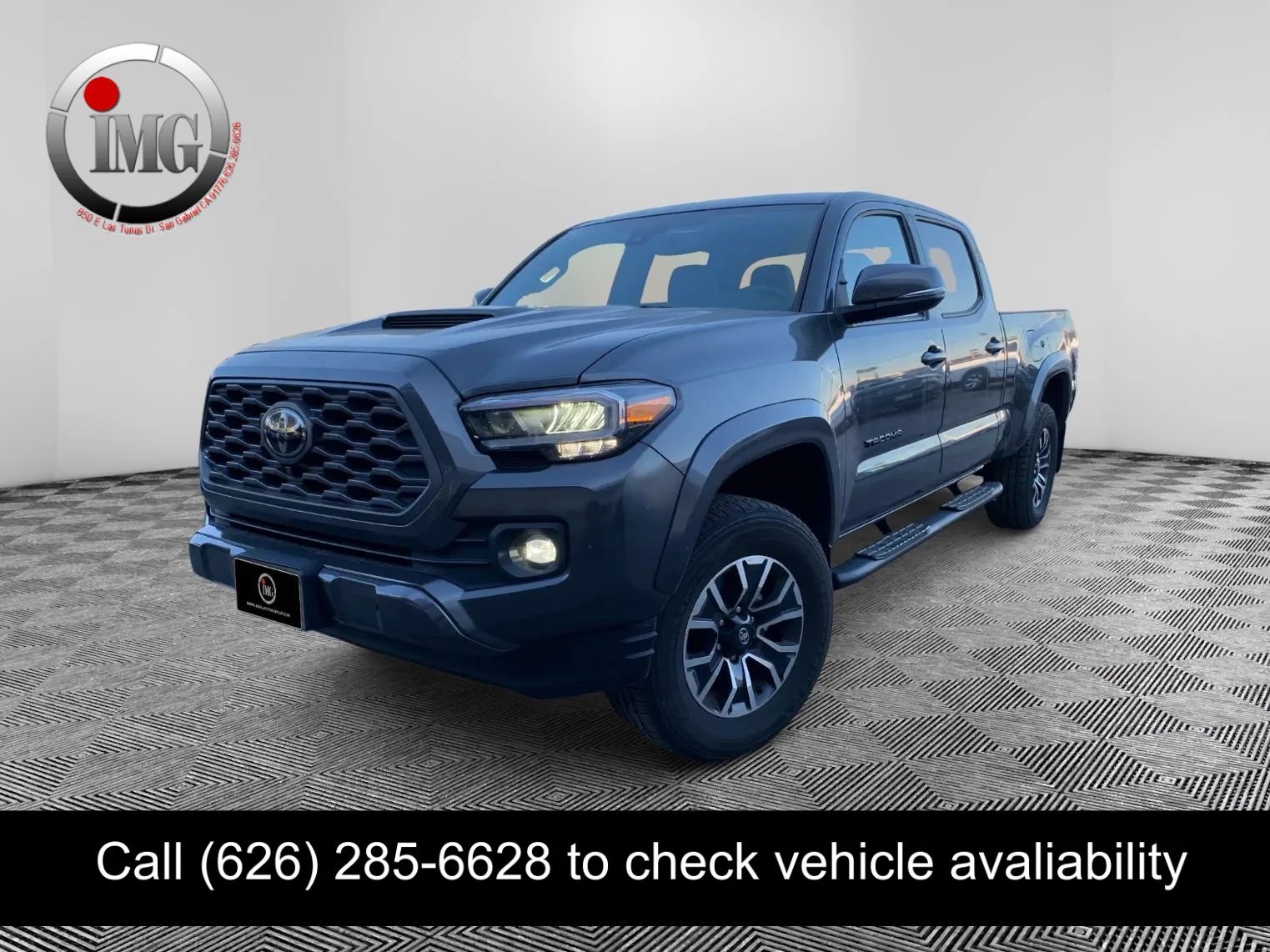 Used 2022 Toyota Tacoma TRD Sport w/ TRD Premium Sport Package image 1