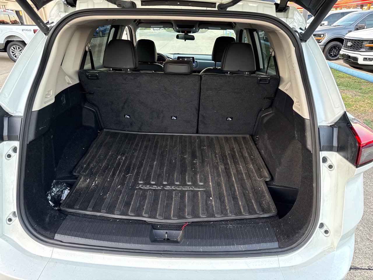 Used 2025 Nissan Rogue SV AWD/4WD image 10