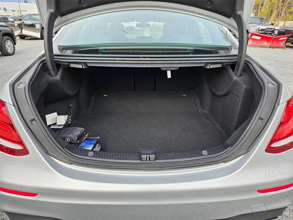 Used 2019 Mercedes-Benz E 300 4MATIC image 23