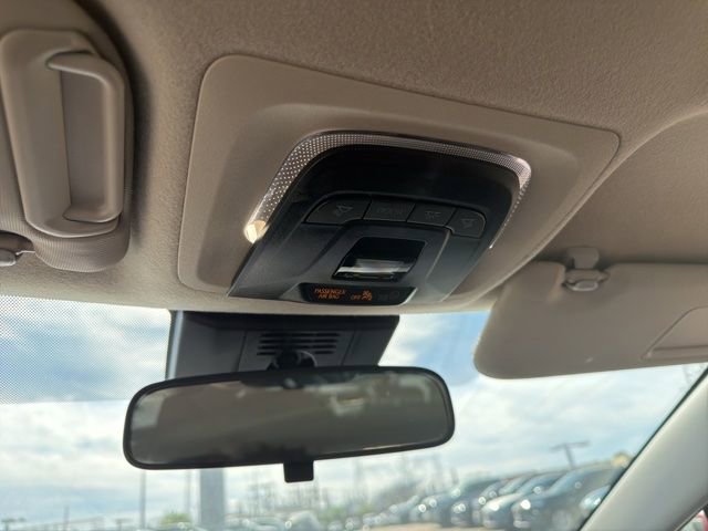Used 2024 Toyota Corolla LE FWD image 13
