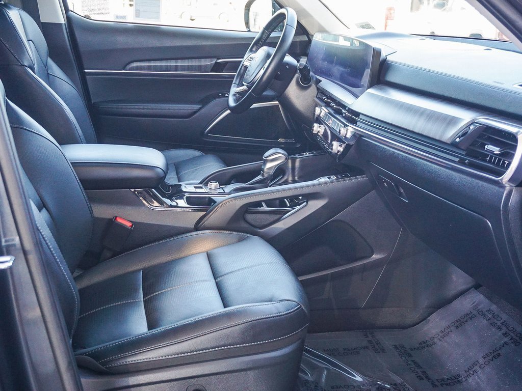 Used 2024 Kia Telluride SX image 13