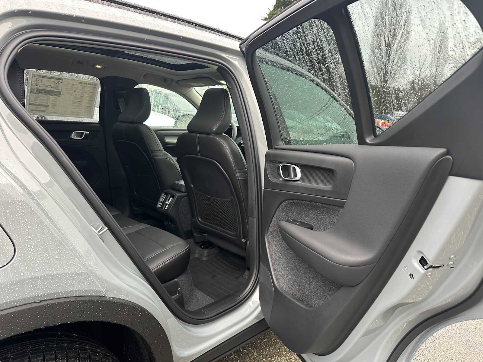 New 2026 Volvo XC40 B5 Plus w/ Protection Package Premier image 13