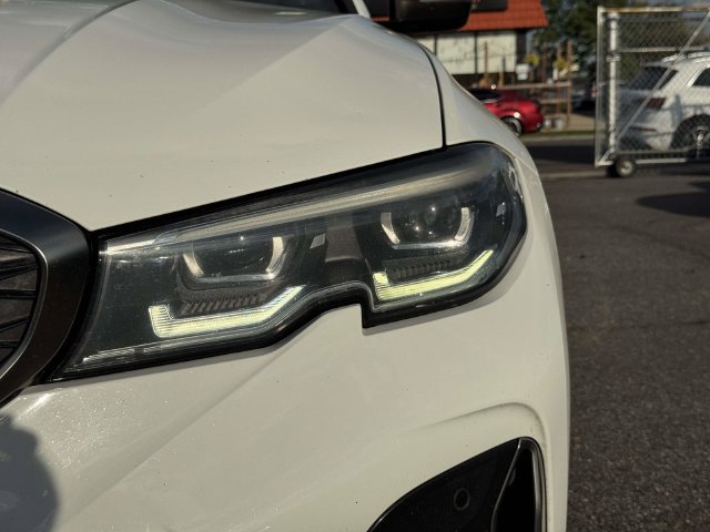 Used 2020 BMW M340i w/ Driving Assistance Package RWD image 13