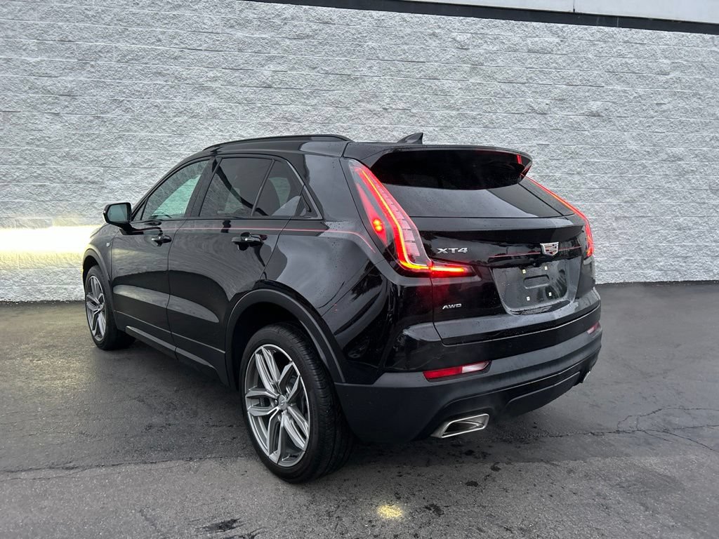 Certified 2023 Cadillac XT4 Sport w/ Cold Weather Package AWD/4WD image 10