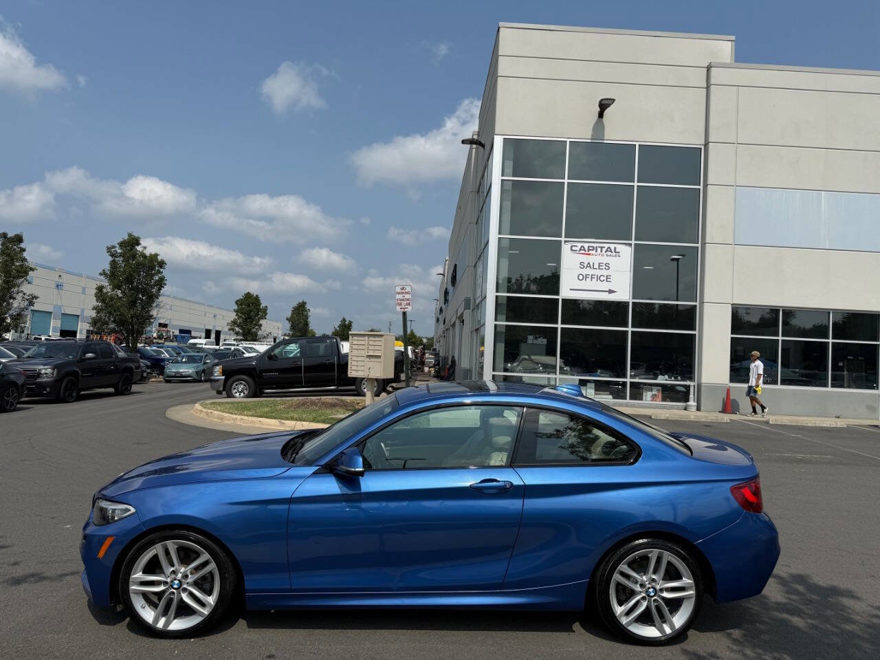 Used 2017 BMW 230i xDrive Coupe image 12