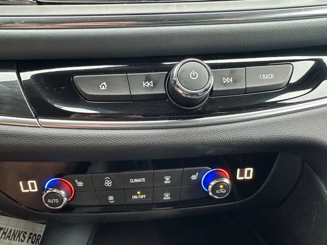 Used 2018 Buick Enclave Essence w/ Trailering Package AWD/4WD image 29