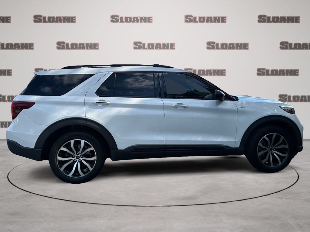 Used 2022 Ford Explorer ST-Line w/ Class IV Trailer Tow Package AWD/4WD image 6