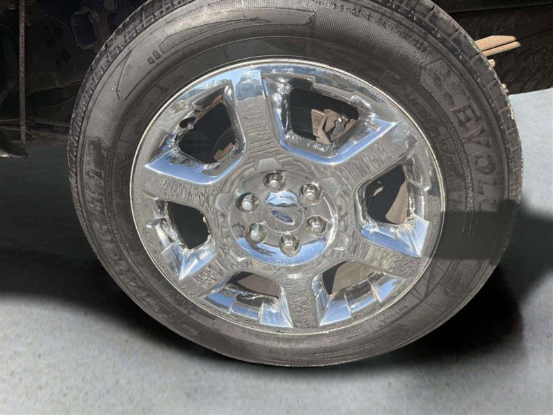 Used 2014 Ford F150 XLT w/ Equipment Group 302A Luxury image 15