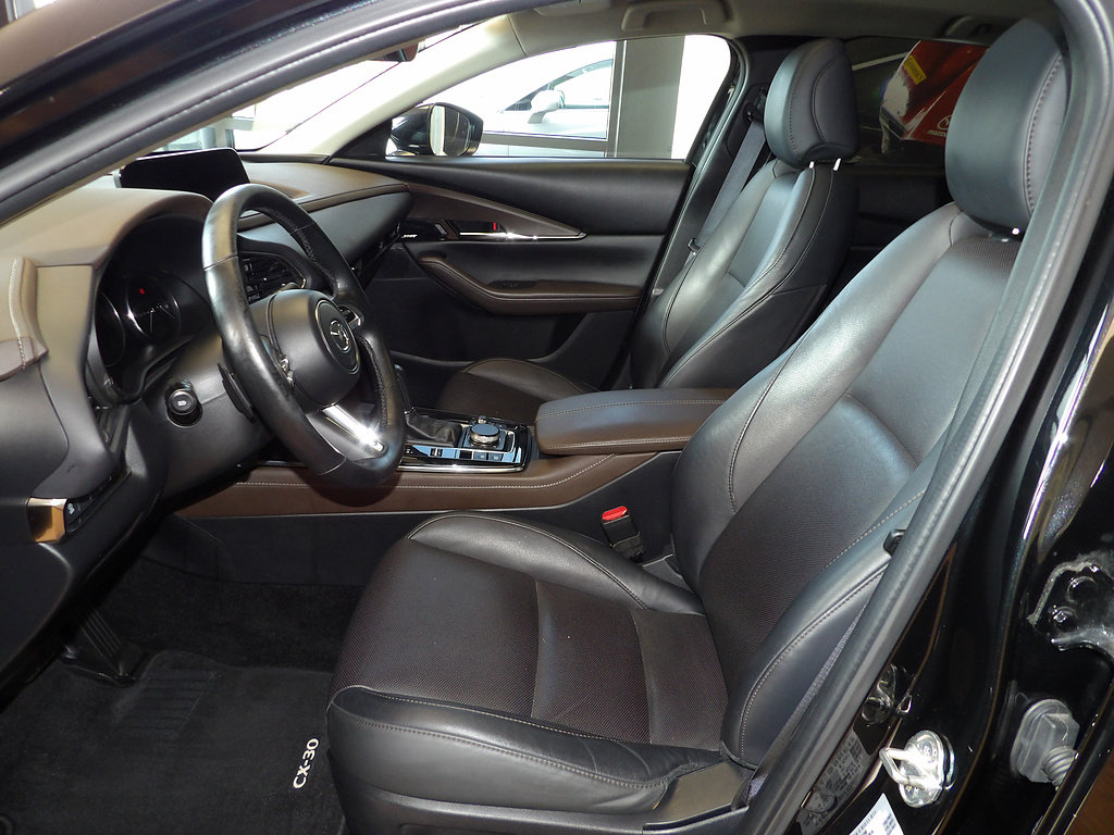 Certified 2023 MAZDA CX-30 2.5 Turbo w/ Premium Package AWD/4WD image 26