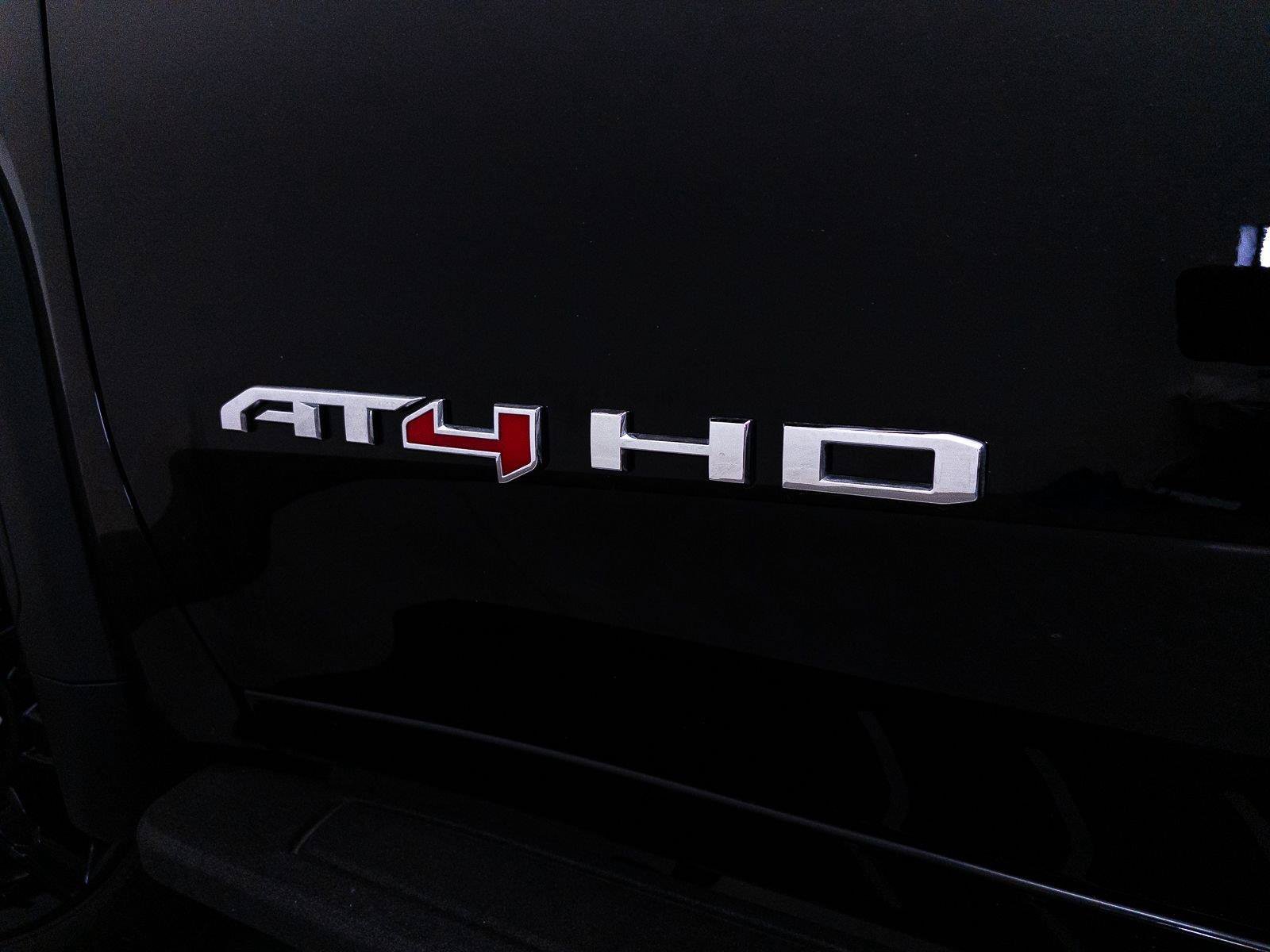 Used 2025 GMC Sierra 2500 AT4 w/ AT4 Premium Plus Package AWD/4WD image 6