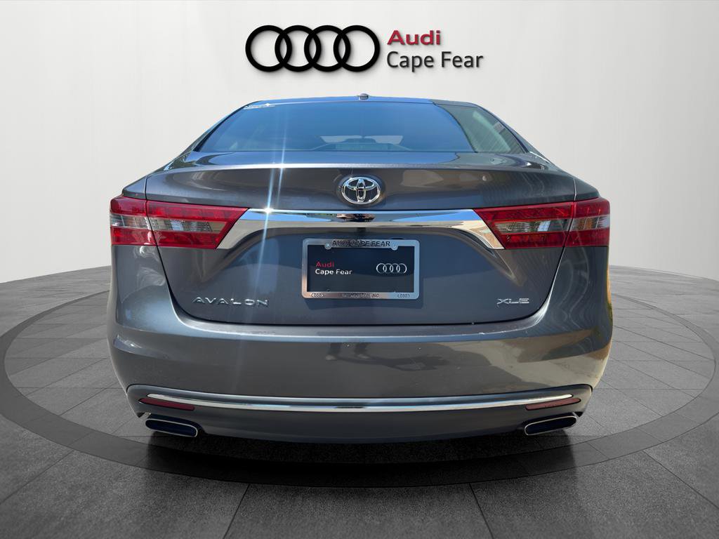 Used 2016 Toyota Avalon XLE image 4