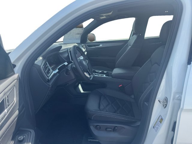 New 2026 Volkswagen Atlas Cross Sport SE FWD image 9
