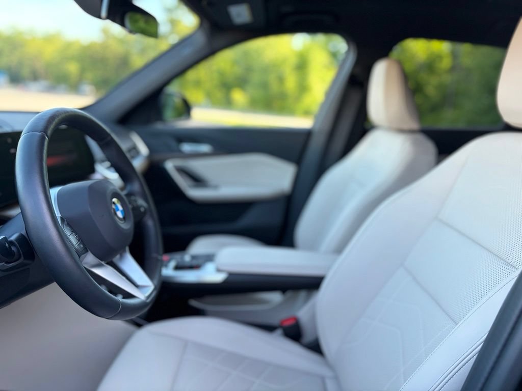 Certified 2025 BMW X1 xDrive28i w/ Technology Package AWD/4WD image 22