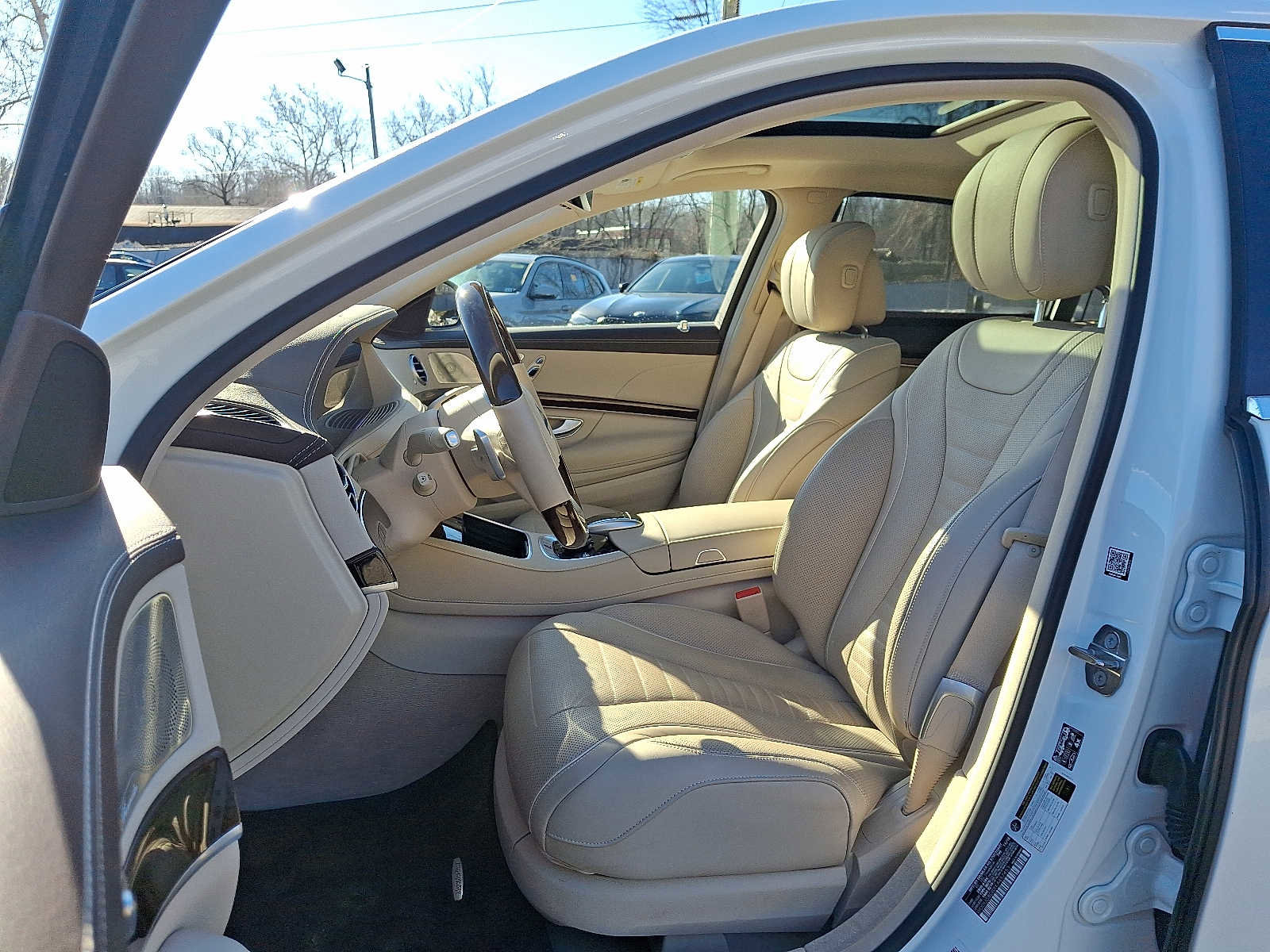 Used 2019 Mercedes-Benz S 560 4MATIC Sedan image 14