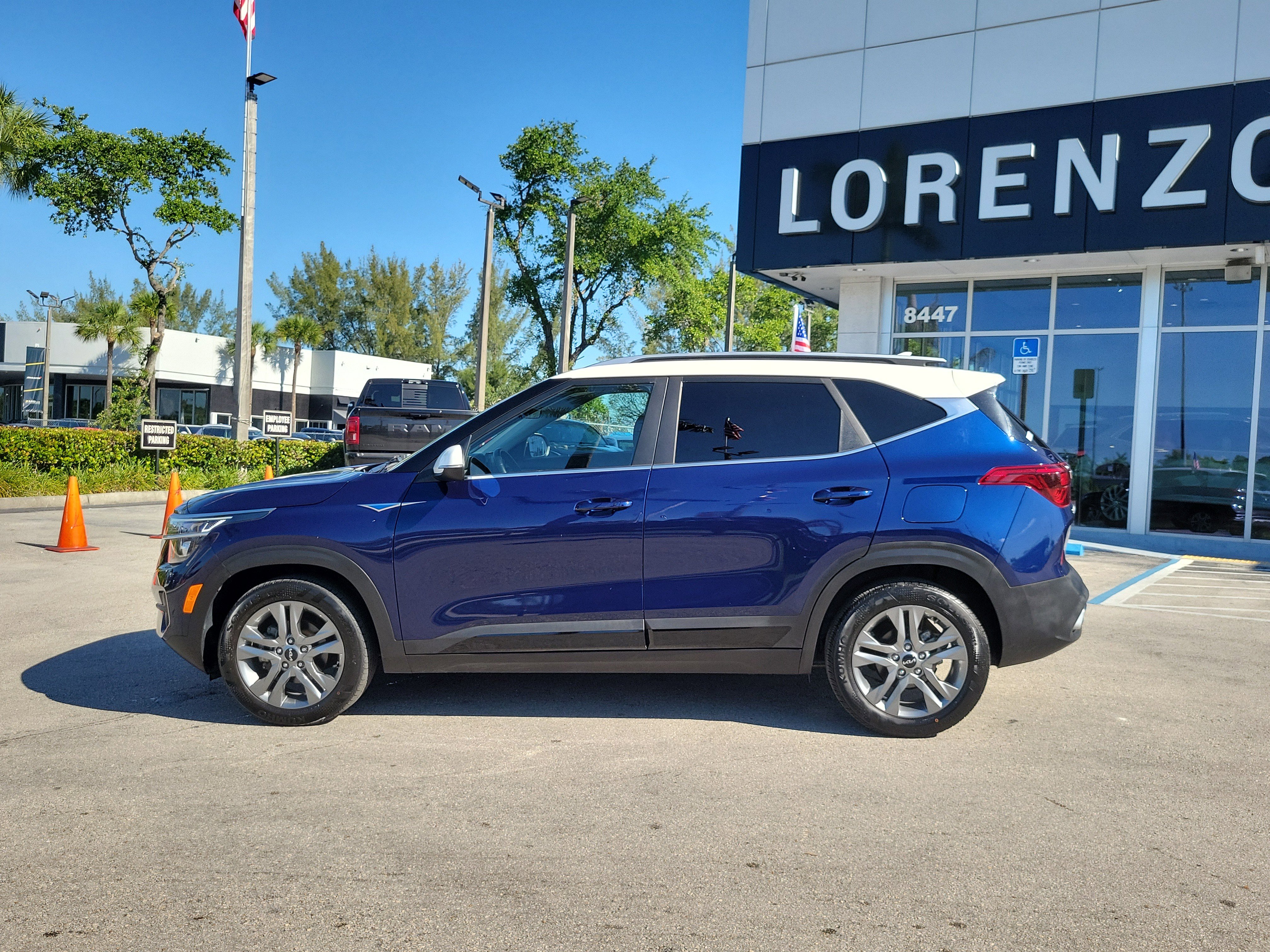 Used 2023 Kia Seltos S FWD image 8
