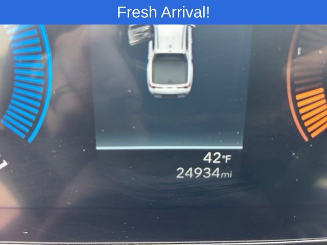 Used 2025 Hyundai Santa Cruz SE image 24