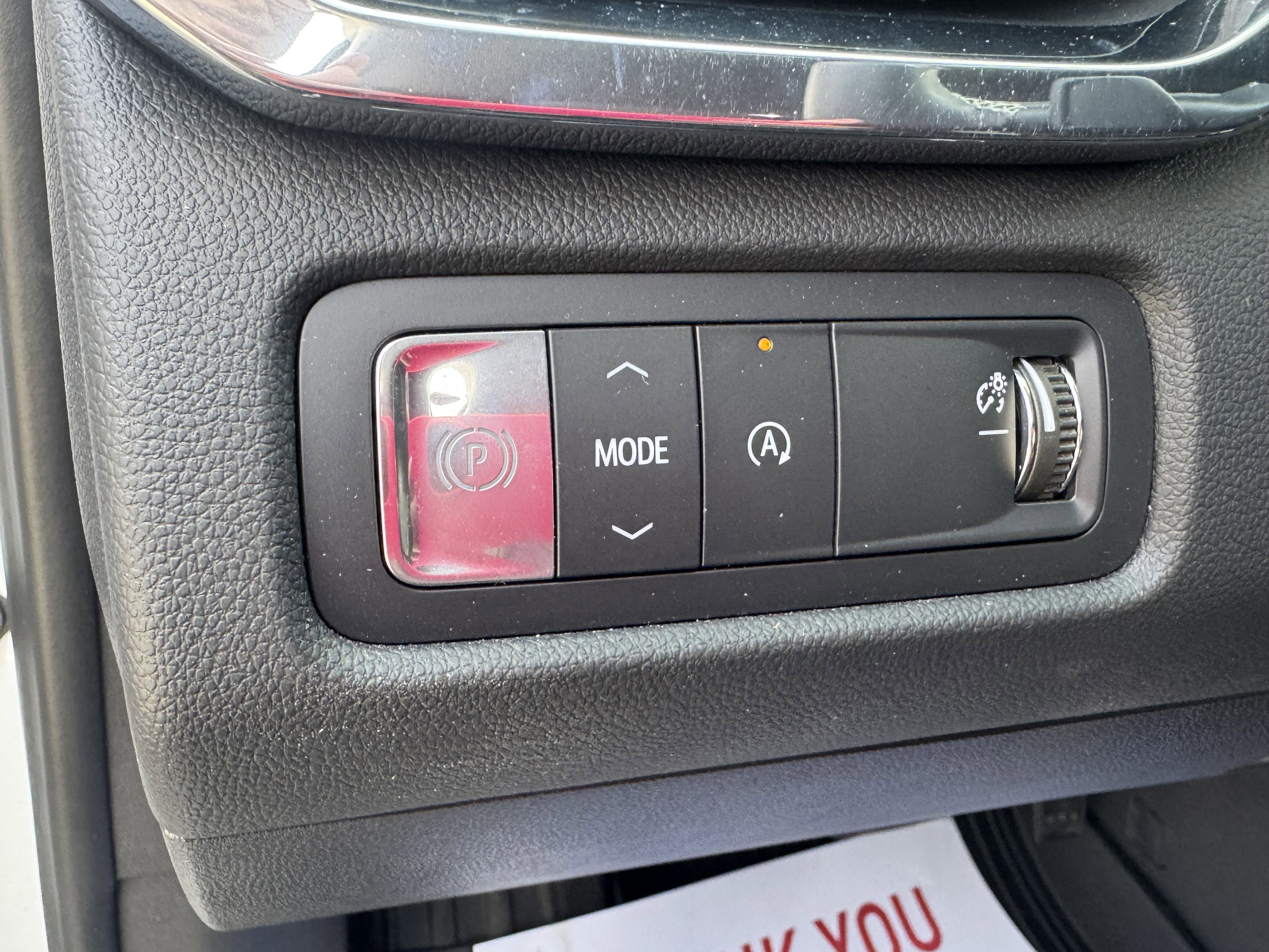 Used 2025 GMC Acadia Denali image 17