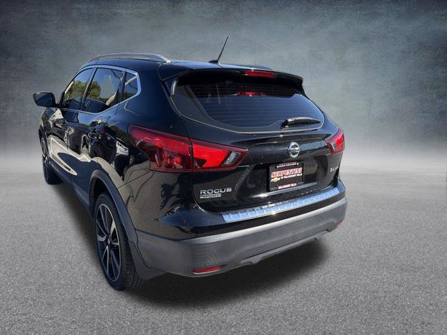 Used 2018 Nissan Rogue Sport SL w/ SL Premium Package AWD/4WD image 10