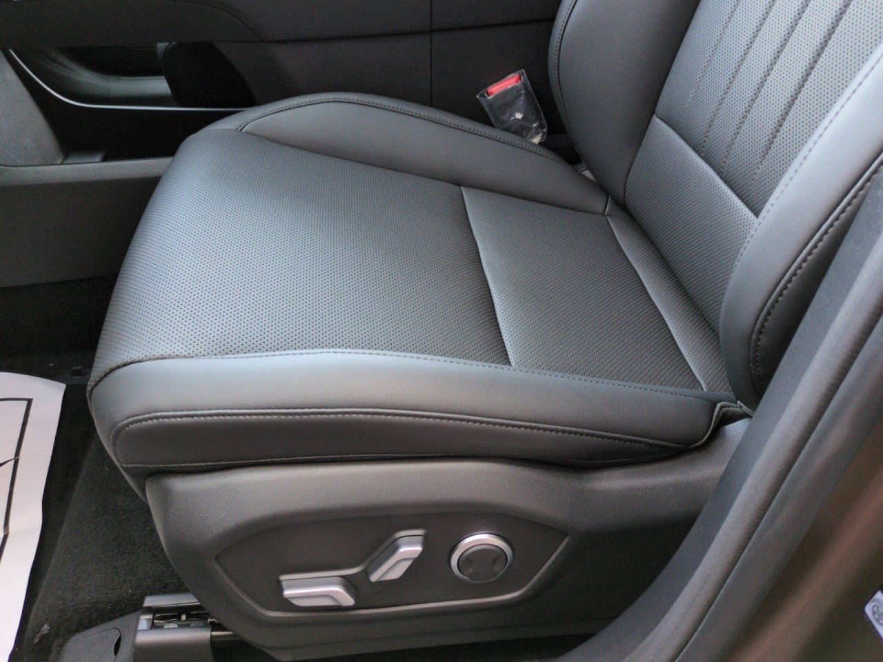 New 2026 Hyundai Santa Fe XRT AWD/4WD image 13