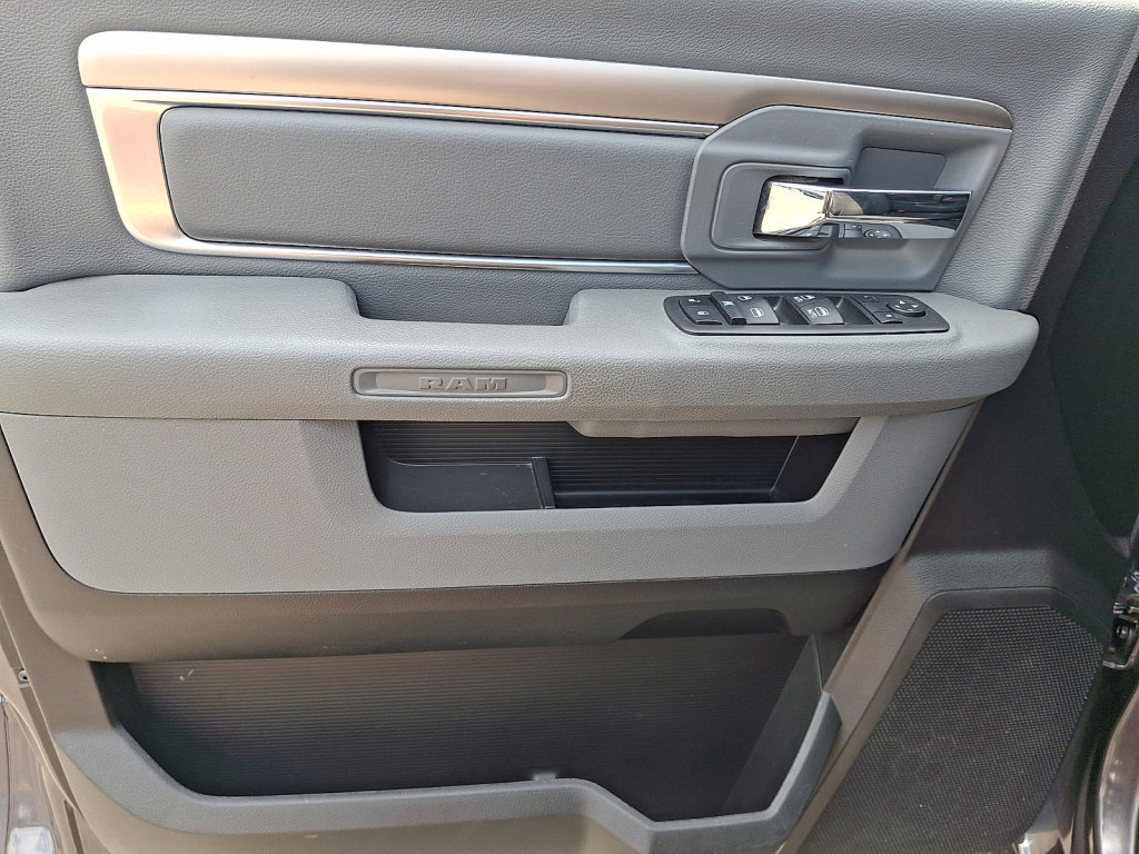 Used 2020 RAM 1500 Warlock AWD/4WD image 23