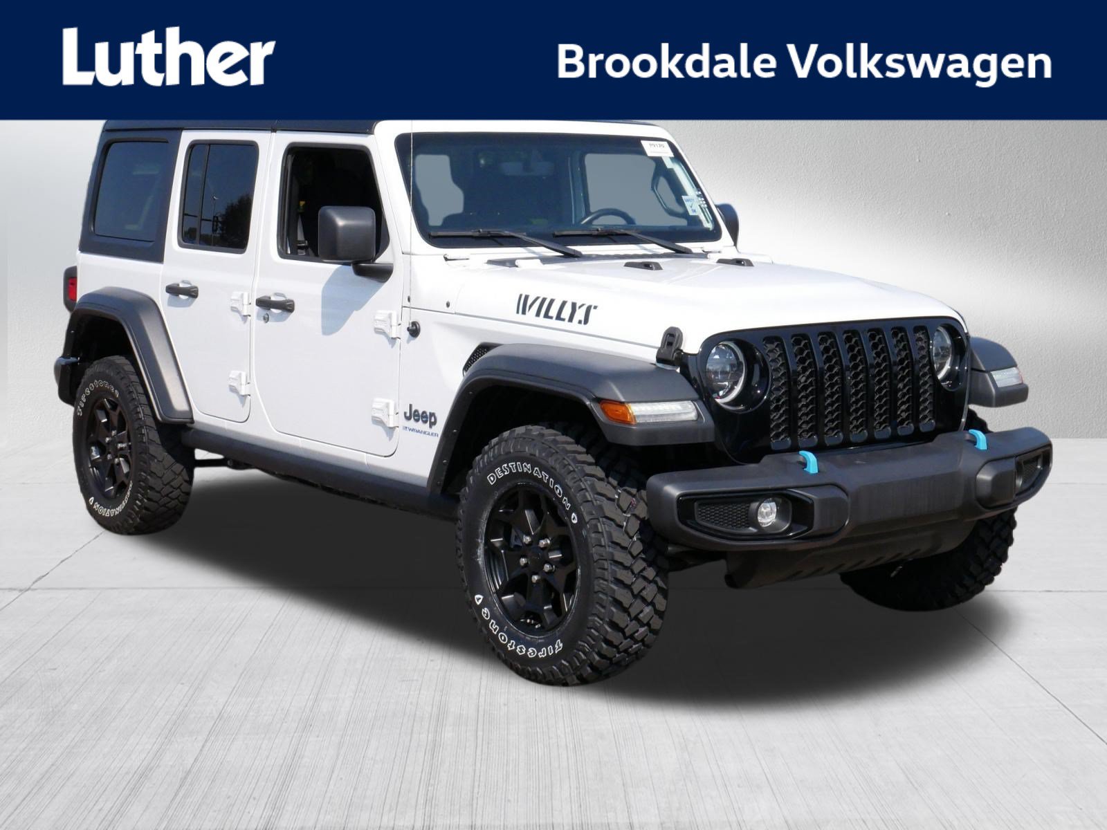 Used 2023 Jeep Wrangler Unlimited w/ Cold Weather Group