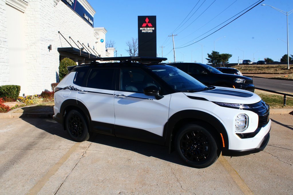 New 2026 Mitsubishi Outlander Trail Edition image 6