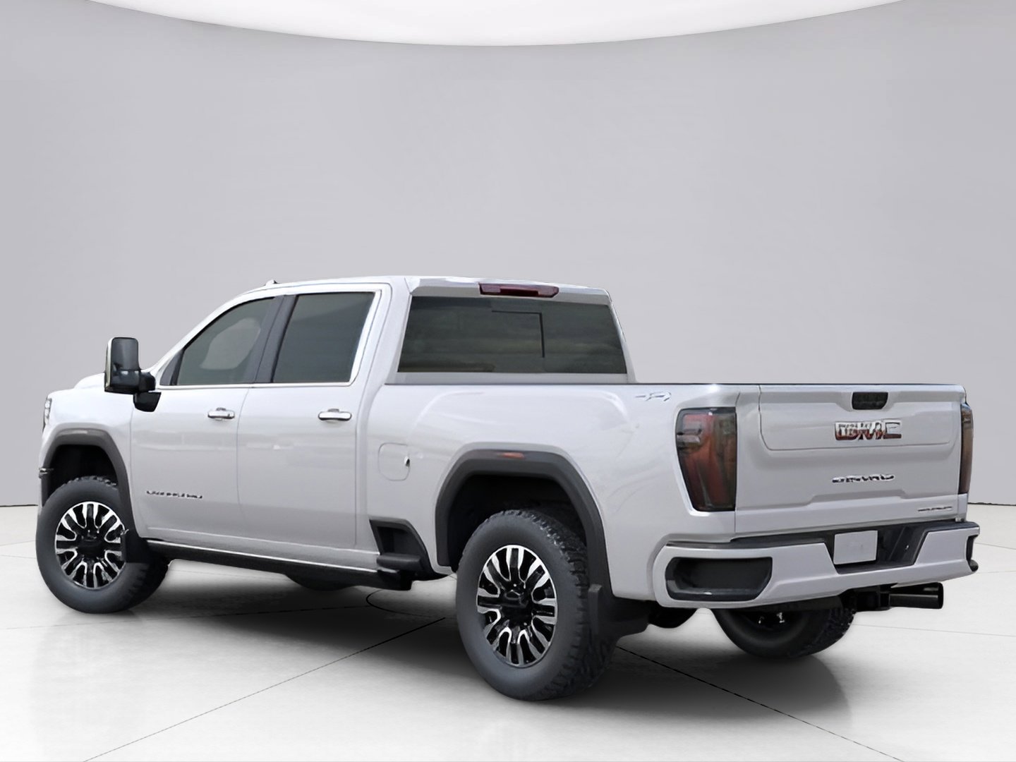 Used 2025 GMC Sierra 2500 Denali Ultimate image 4