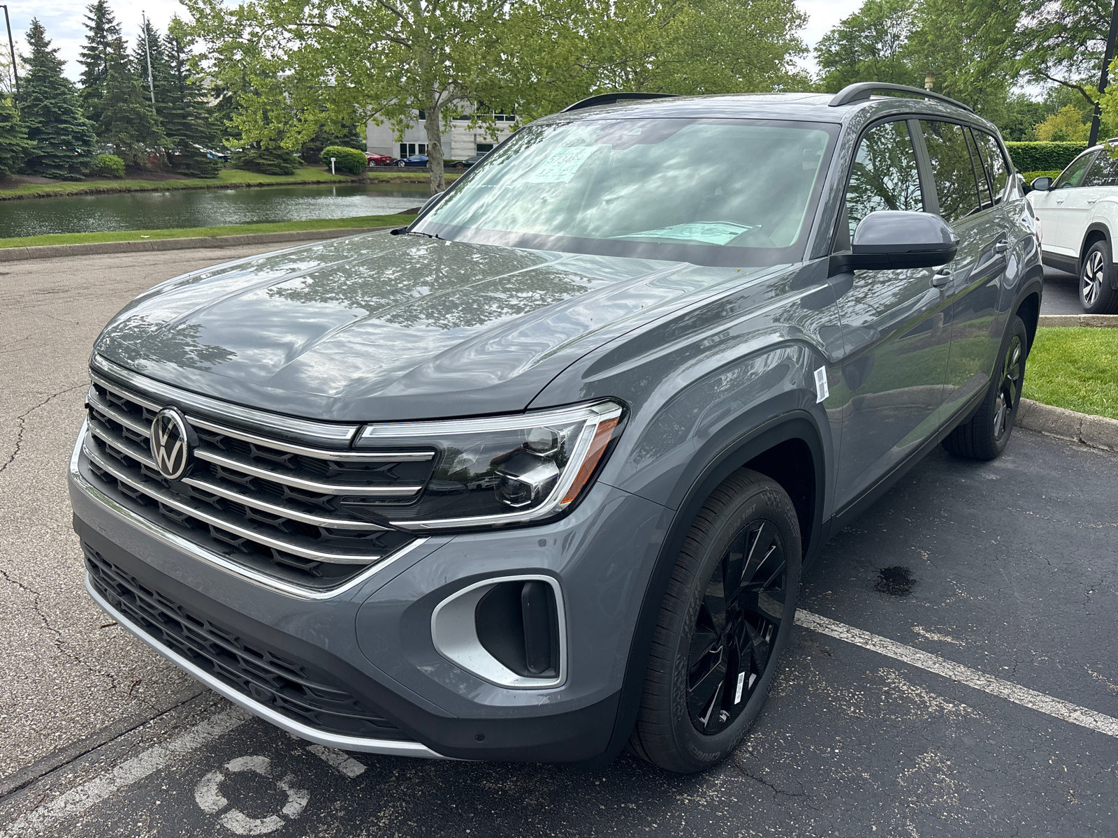 New 2026 Volkswagen Atlas SE