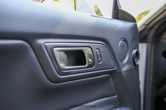 Used 2020 Ford Mustang Shelby GT500 w/ Technology Package image 31