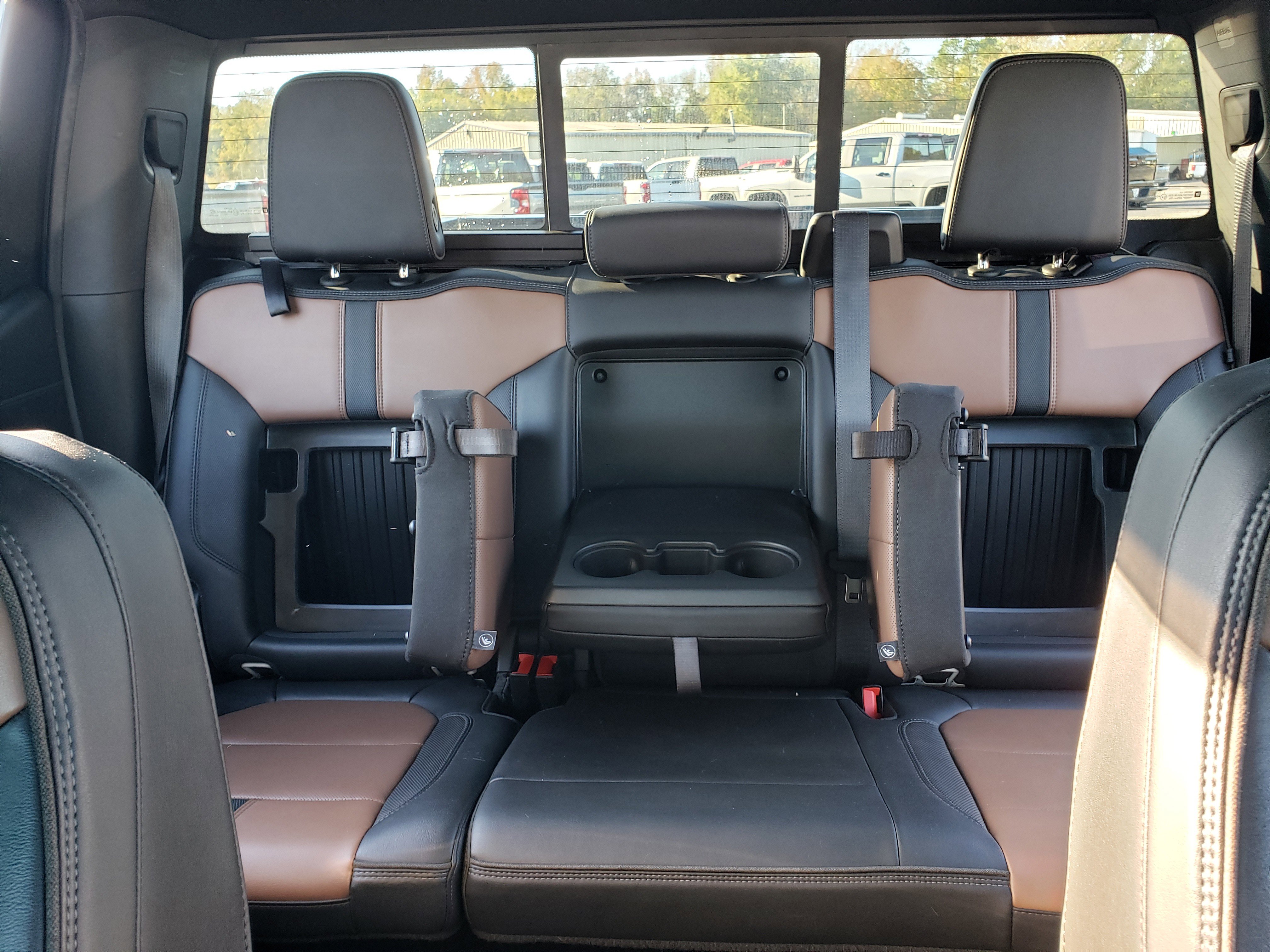 Used 2024 Chevrolet Silverado 1500 High Country w/ Technology Package image 31