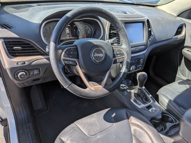 Used 2016 Jeep Cherokee Limited AWD/4WD image 9