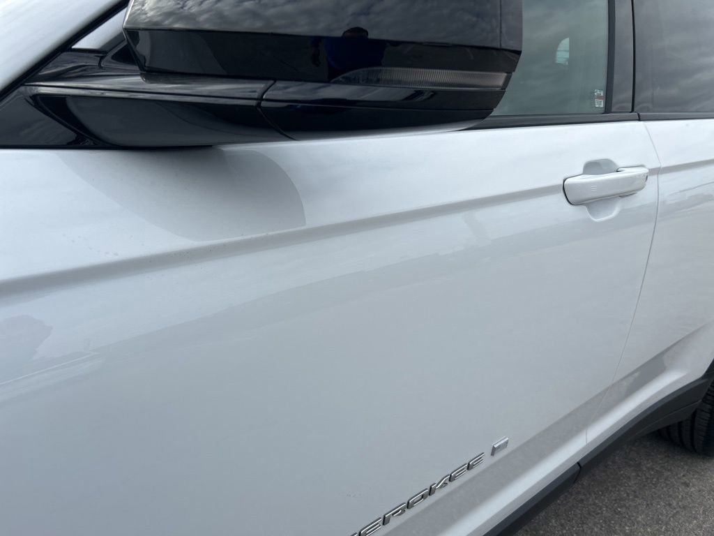 New 2026 Jeep Grand Cherokee Limited image 20