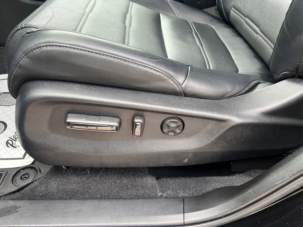 Used 2022 Honda CR-V Touring image 34