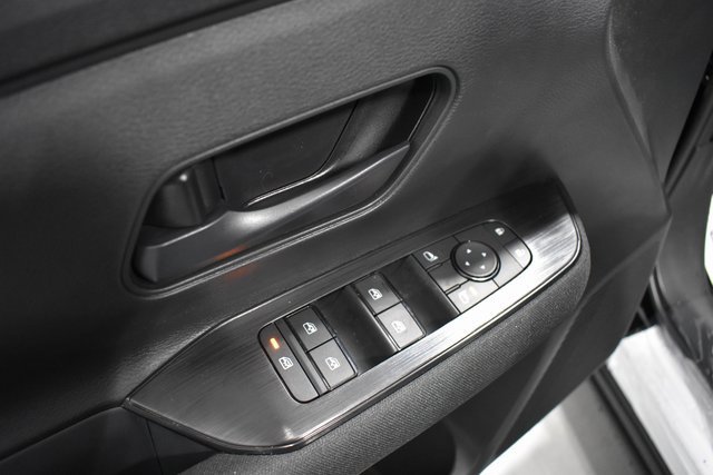 Certified 2026 Nissan Kicks S image 15