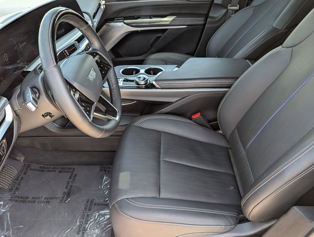Certified 2024 Cadillac Lyriq Sport AWD/4WD image 12