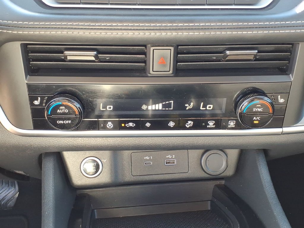 Used 2023 Nissan Rogue SV w/ SV Premium B Package AWD/4WD image 9