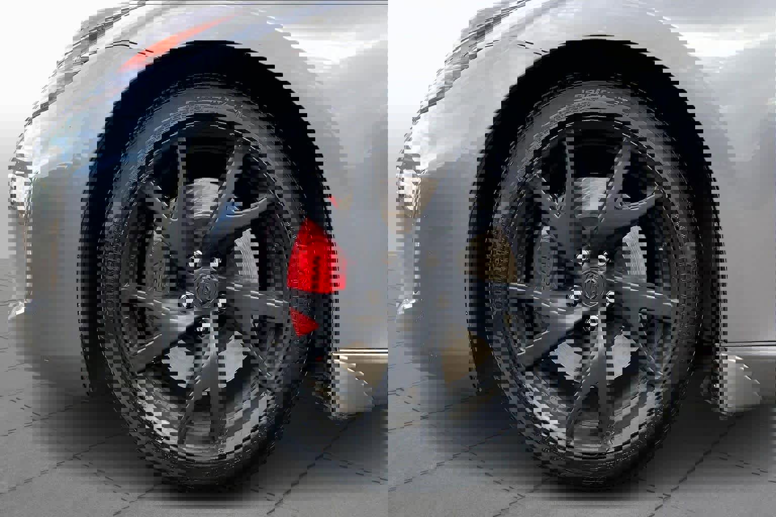 Used 2016 Nissan 370Z w/ Sport Package image 10