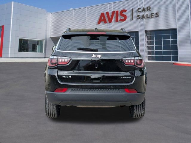 Used 2025 Jeep Compass Limited image 7